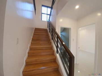 Highlands Pointe 2 | Five Bedroom House and Lot for Sale in Taytay City