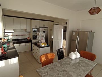 Vendo amplia casa 7D 7B Parque Ingles Antogasta
