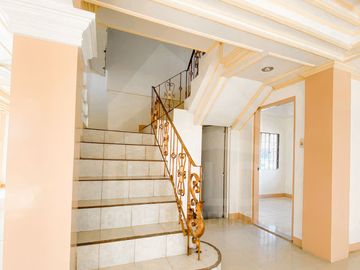 CORNER HOUSE AND LOT FOR SALE IN FATIMA VILLAGE