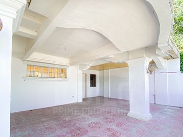 CORNER HOUSE AND LOT FOR SALE IN FATIMA VILLAGE