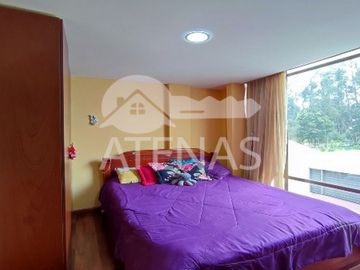 CASA EN VENTA DE CUATRO DORMITORIOS, OCHOA LEON