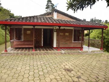 Excelente finca en Guarne
