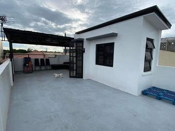 3BR House and Lot For Sale at Villa Esmeralda Subdivision Sta Rosa Laguna