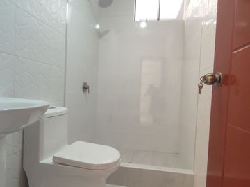 DEPARTAMENTO EN VENTA 4TO PISO URB. LOS SAUCES - PIMENTEL
