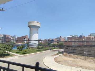 DEPARTAMENTO EN VENTA 4TO PISO URB. LOS SAUCES - PIMENTEL