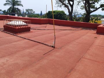 Preciosa casa de 263 m2 con 4 recámaras ubicada sobre Av. Domingo Diez, Col. Chamilpa, Cuernavaca Mor.