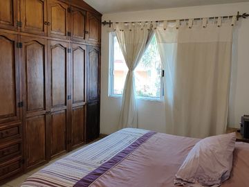 Preciosa casa de 263 m2 con 4 recámaras ubicada sobre Av. Domingo Diez, Col. Chamilpa, Cuernavaca Mor.