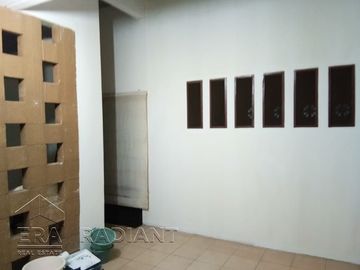 Rumah Modern Minimalis di Cluster Discovery Terra