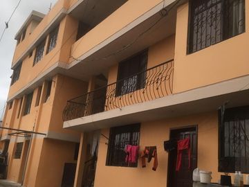 CASA RENTERA DE VENTA  HOSPITAL DEL SUR, SUR DE QUITO