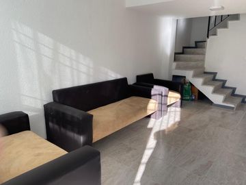 CASA EN VENTA EN HACIENDA SANTA CLARA