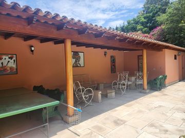 EXCELENTE CASA 1,380 M2 IDEAL CONSTRUIR CONDOMINIO