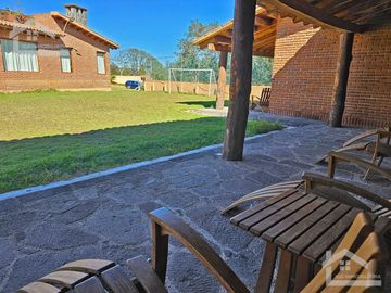 HERMOSA FINCA CON ALBERCA EN HUASCA DE OCAMPO