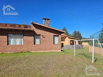 HERMOSA FINCA CON ALBERCA EN HUASCA DE OCAMPO