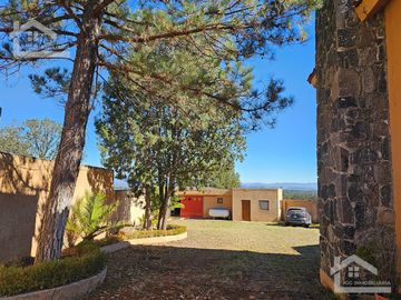HERMOSA FINCA CON ALBERCA EN HUASCA DE OCAMPO