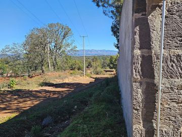 HERMOSA FINCA CON ALBERCA EN HUASCA DE OCAMPO