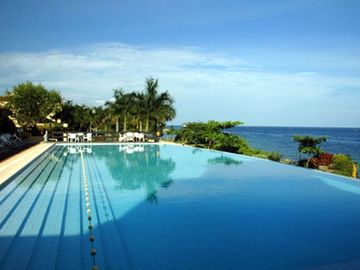 BRAND NEW!!! FULLY FURNISHED SMART and GREEN Home Resort in Vistamar Beach Estate, Mactan, Cebu