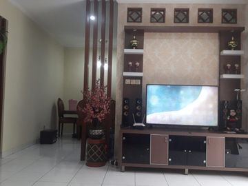 Villa Gunung Lestari, Jombang, Ciputat dekat Stasiun Sudimara dan Bintaro