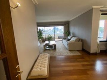 Departamento de lujo, 4 dormitorios, 4 baños, 3 estacionamientos y bodega