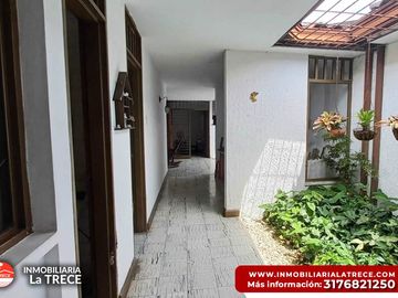 Se vende casa amplia un piso, Buga-valle Barrio el Albergue