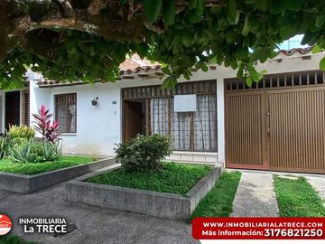Se vende casa amplia un piso, Buga-valle Barrio el Albergue