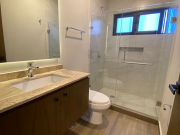 CASA EN VENTA FRACC. LAS PALMAS MEDELLIN