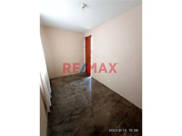 SE VENDE AMPLIA CASA EN SAN MIGUEL!