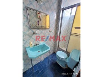 SE VENDE AMPLIA CASA EN SAN MIGUEL!