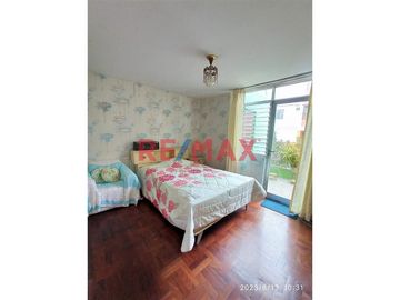 SE VENDE AMPLIA CASA EN SAN MIGUEL!