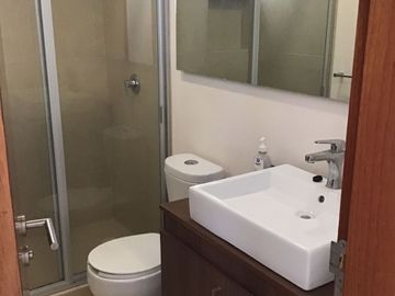 Departamento Amueblado con 3 habitaciones, cerca de La Paz