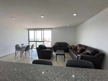 Departamento Amueblado con 3 habitaciones, cerca de La Paz