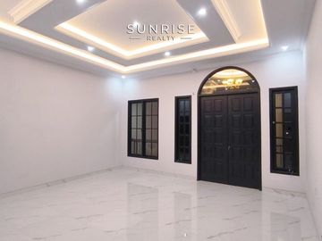 Rumah Baru 3 Lantai di Jati Padang Pasar Minggu, Jakarta Selatan
