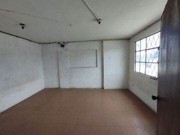 edificio comercial de venta en Portoviejo
