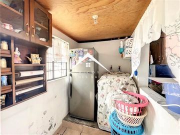 Bonita casa de un nivel en Las Águilas