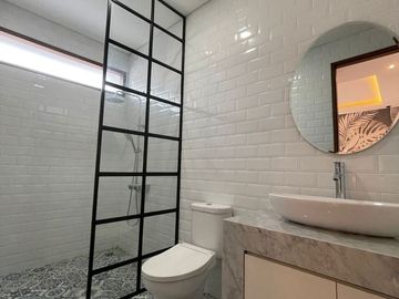 DIJUAL RUMAH CLUSTER PREMIUM PERUMAHAN MEWAH SIAP HUNI DI JAGAKARSA CIGANJUR JAKARTA SELATAN JAKSEL