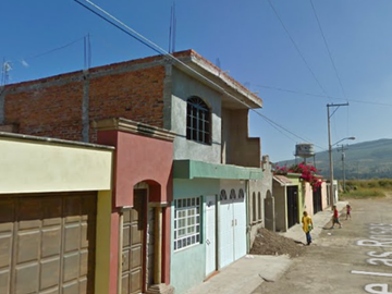 ¡APROVECHA ESTA GRAN OPORTUNIDAD DE HACER CRECER TU PATRIMONIO! casa en REMATE BANCARIO en Aurora, Zamora, Michoacán de Ocampo