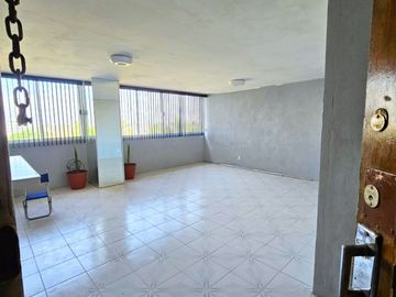 UBICADÍSIMO DEPARTAMENTO REMODELADO EN EDIFICIO SUPER REFORZADO