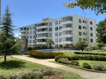 Vendemos en Temuco  amplio departamento en Condominio Cumbres del Sur