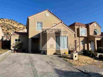 VENDO CASA 3d y  3b EN VALLE LO CAMPINO COMUNA DE QUILICURA
