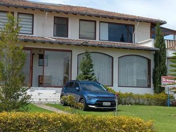 Casa de venta en Otavalo, Quichinche, Pastavi