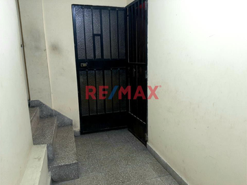 Venta De Hermoso Departamento Urb.Palao 87M2