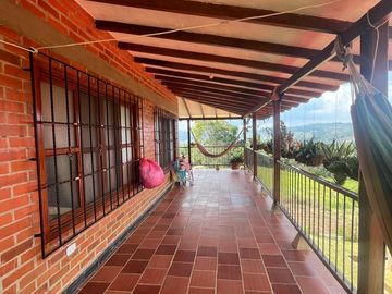 VENDO FINCA LA CUMBRE VALLE DEL CAUCA , PAVITAS.