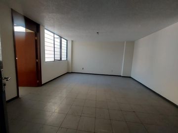 EDIFICIO EN RENTA SOBRE AV. HIDALGO TOLUCA