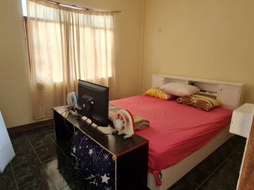 House and Spacious Land only 1.3 Kilometer to the beach for sale