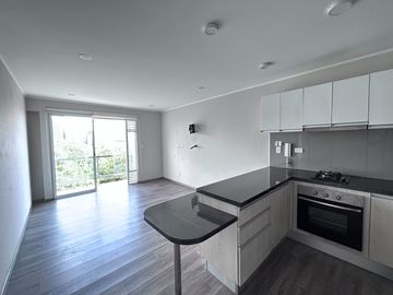 Exclusivo Departamento Limite En San Isidro + Estacionamiento + Deposito / A 2 Cuadra Del Hotel Westin