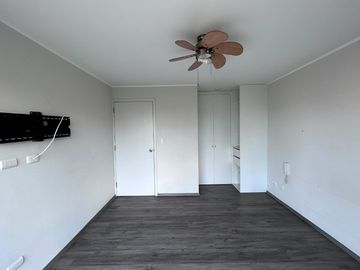 Exclusivo Departamento Limite En San Isidro + Estacionamiento + Deposito / A 2 Cuadra Del Hotel Westin