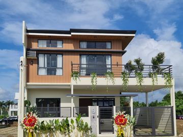 MAGNUM UNIT for sale at INTALIO ESTATES, Cagayan de Oro City
