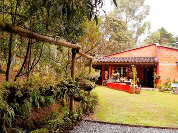 Finca de recreo en Venta Santa Elena Rionegro.