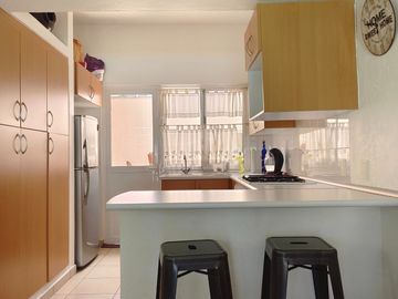 Casa en venta en Yautepec Morelos, en conjunto con alberca.