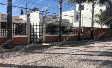 CASA UNA PLANTA  ZONA BUAP PUEBLA EN FRACCIONAMIENTO CAMPESTRE SAN RAFAEL