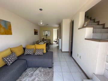 VENTA DE CASA CON ALBERCA EN EMILIANO ZAPATA